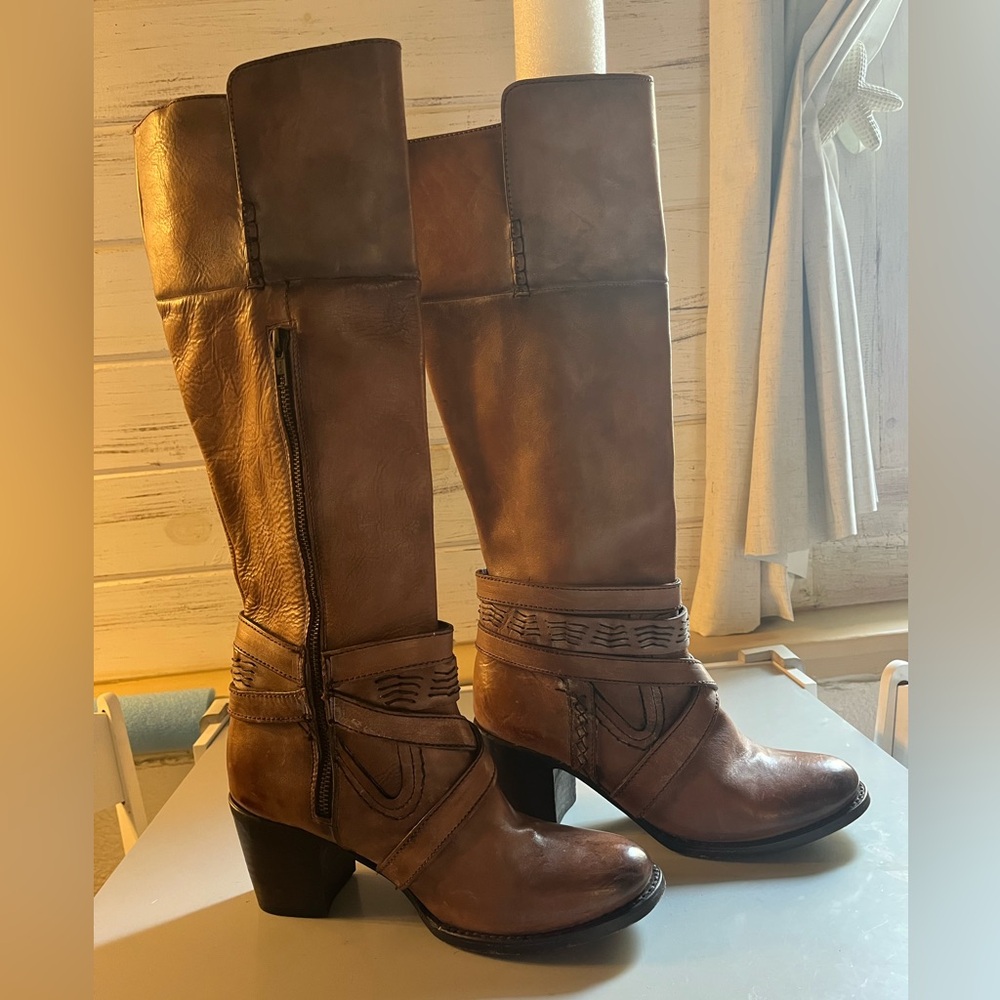 Freebird tall boots size 10